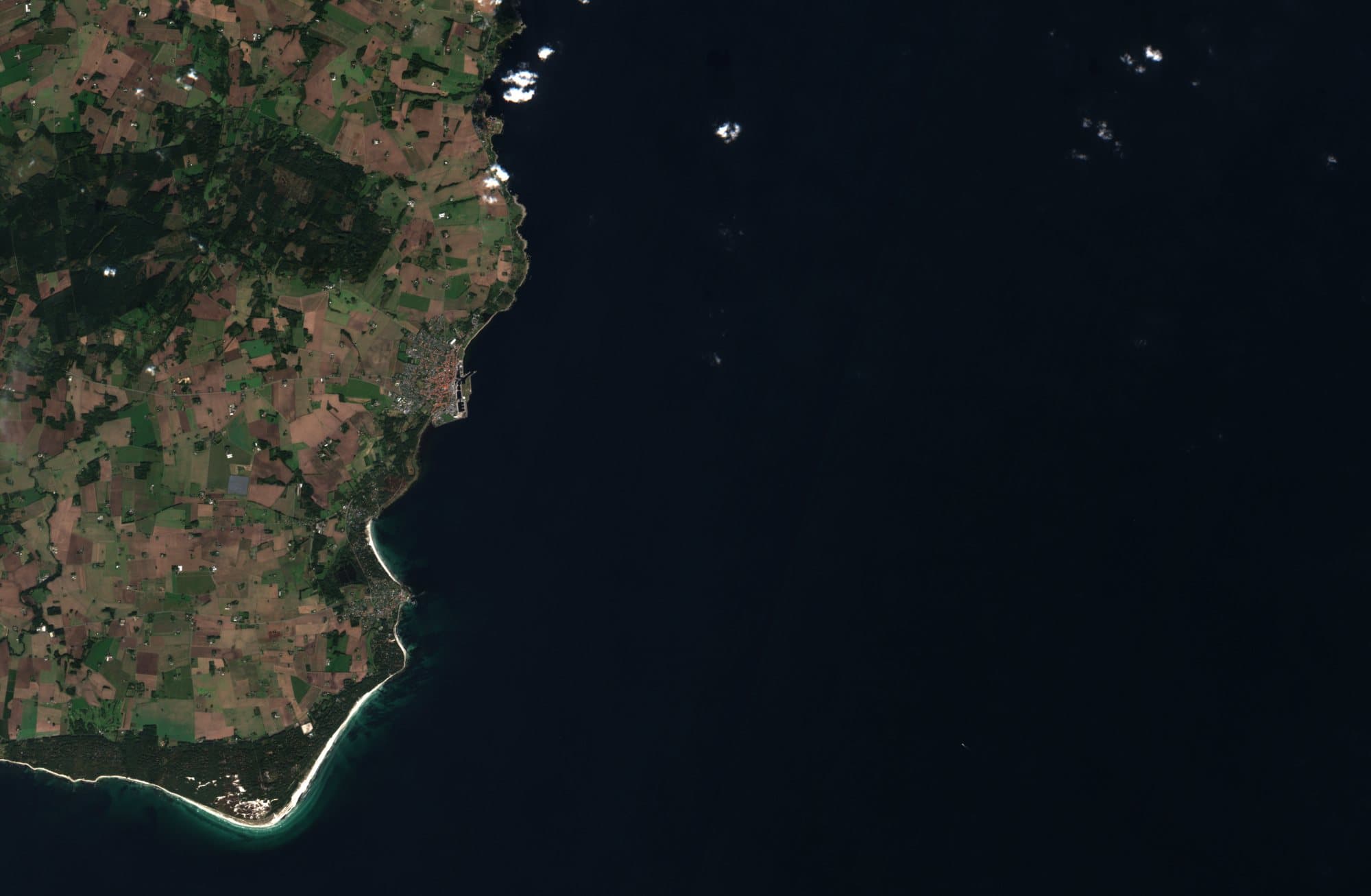 Copernicus Sentinel-2 true-colour scene of a developed coastline